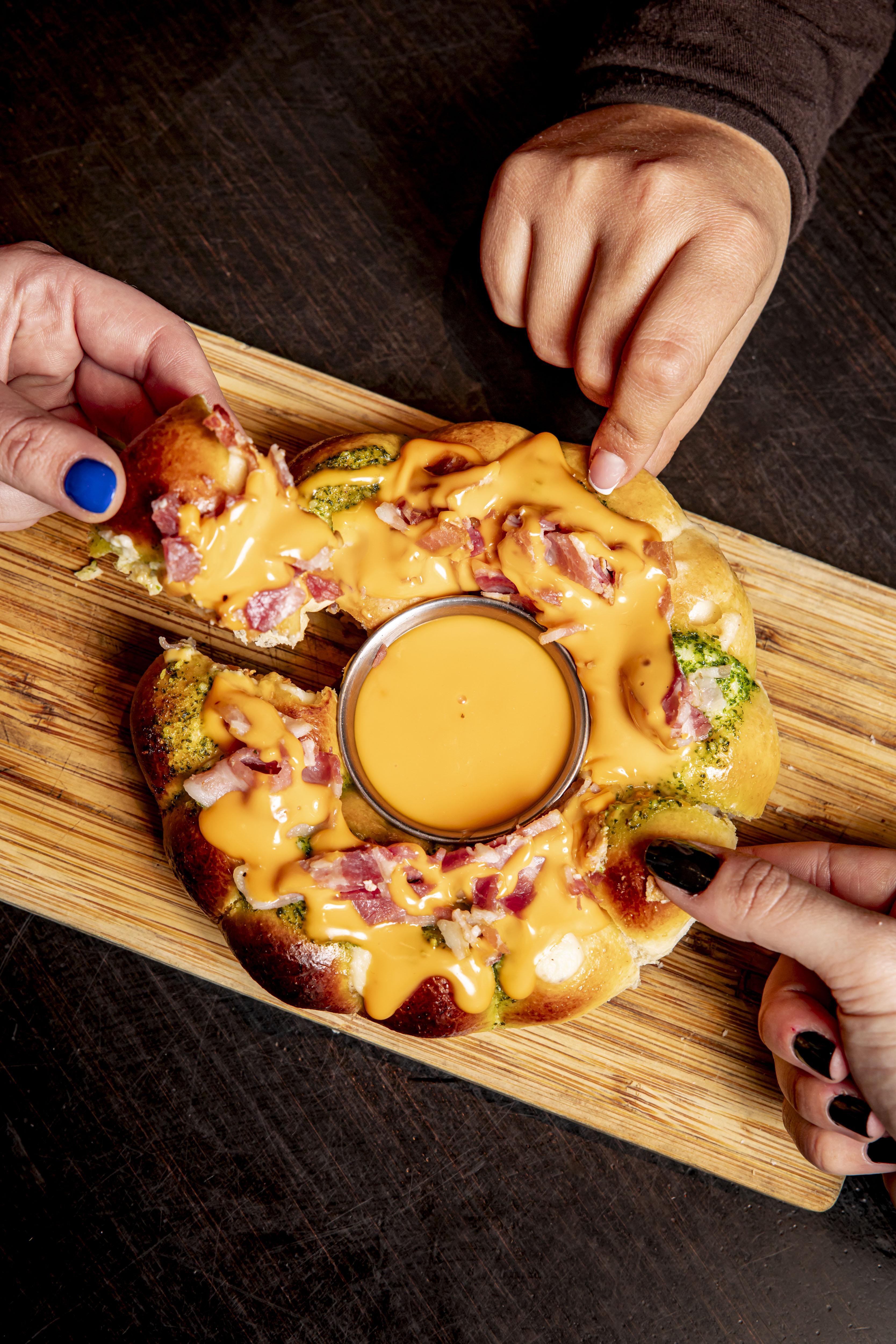CHEESY BRIOCHE